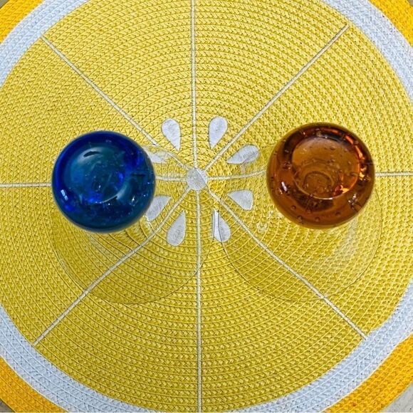 Set Of 2 Martini, Vodka Cocktail Bottom Bubble Glasses ✅ - Picture 7 of 9